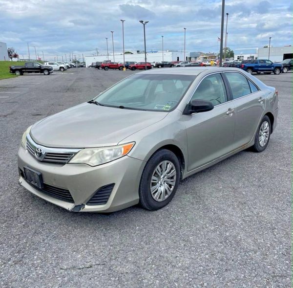 2013 TOYOTA CAMRY