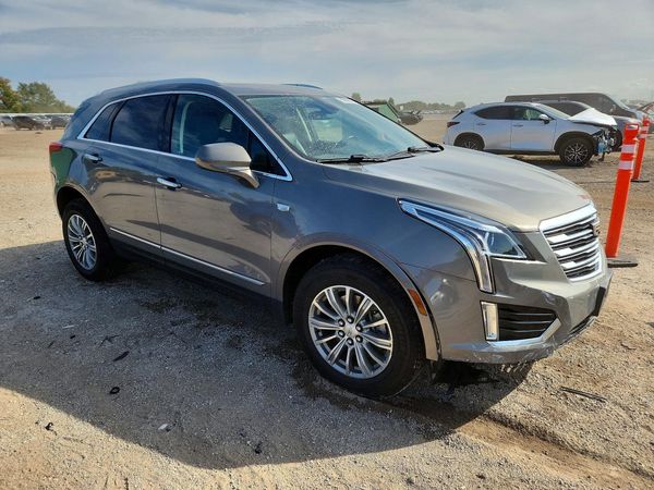 2018 CADILLAC XT5 Luxury