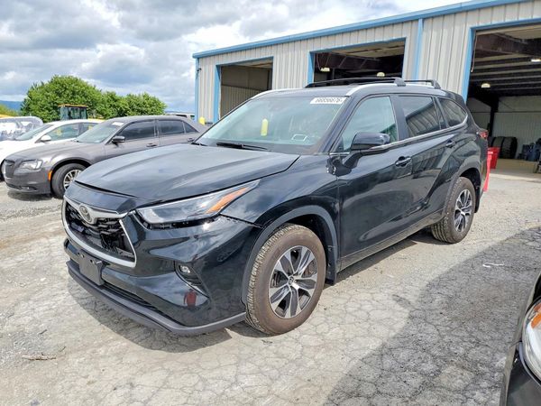 2024 TOYOTA HIGHLANDER