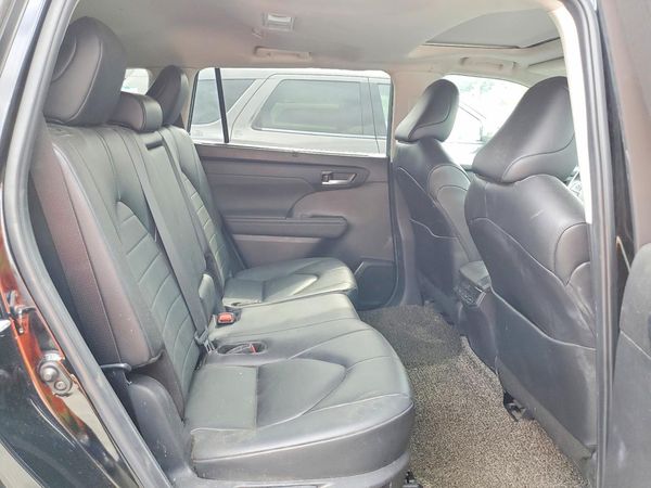 2024 TOYOTA HIGHLANDER
