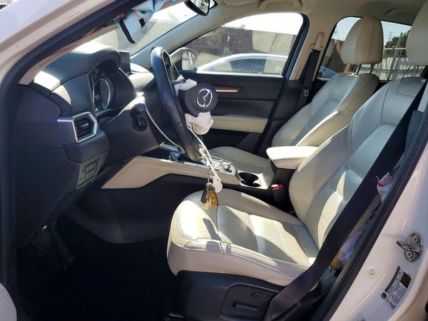 2017 MAZDA CX-5 Grand Touring — DENT