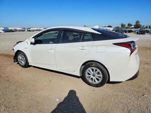 2019 TOYOTA PRIUS