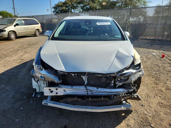 2019 TOYOTA PRIUS