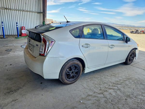 2012 TOYOTA PRIUS