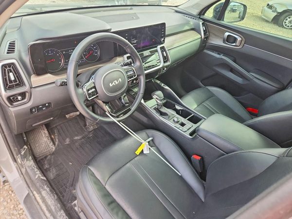 2022 KIA SORENTO