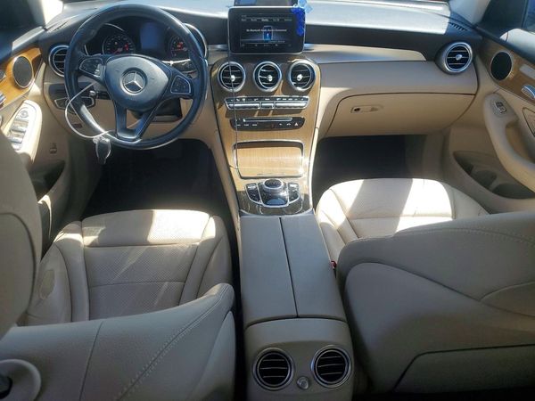2018 MERCEDES-BENZ GLC GLC300
