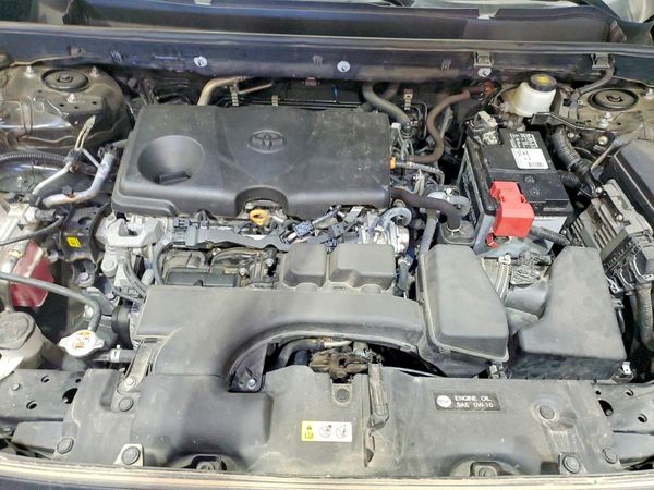 2022 TOYOTA RAV4 — Engine bay