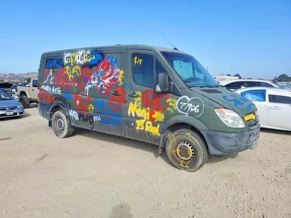 2013 MERCEDES-BENZ SPRINTER Standard / High