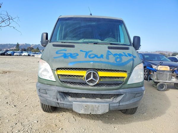 2013 MERCEDES-BENZ SPRINTER Standard / High