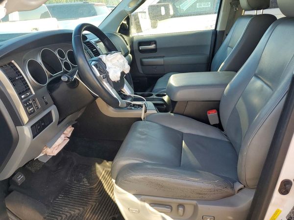 2015 TOYOTA SEQUOIA — DENT
