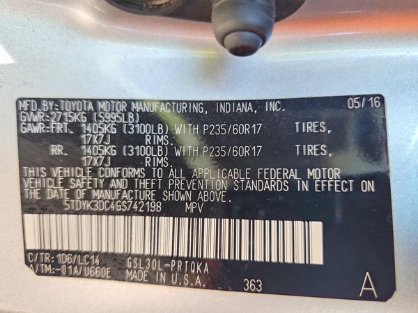 2016 TOYOTA SIENNA