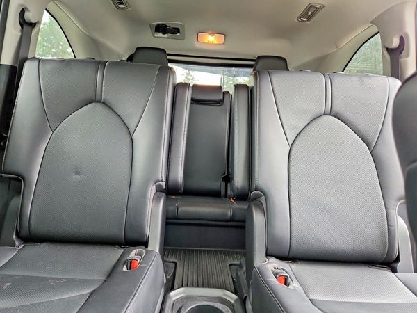 2023 TOYOTA HIGHLANDER Limited — SUVN