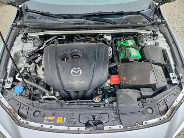 2020 MAZDA 3 — Engine bay