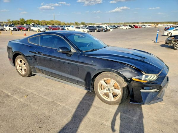 2019 FORD MUSTANG — Passenger 3/4