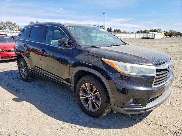 2015 TOYOTA HIGHLANDER