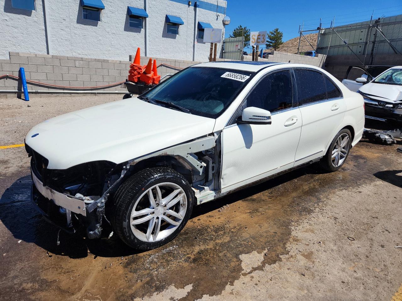 2012 MERCEDES-BENZ C