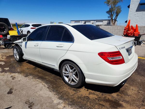2012 MERCEDES-BENZ C