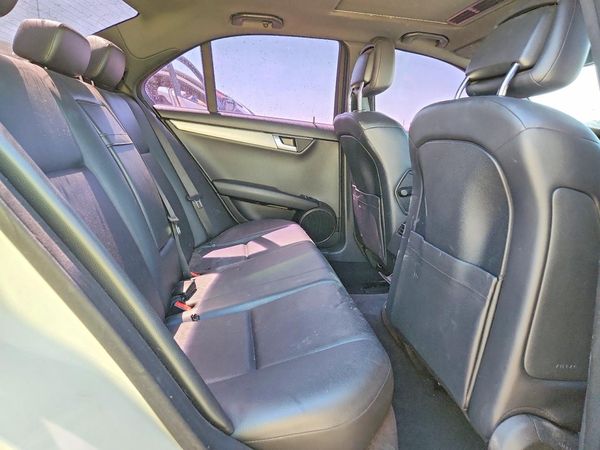 2012 MERCEDES-BENZ C