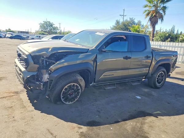 2025 TOYOTA TACOMA
