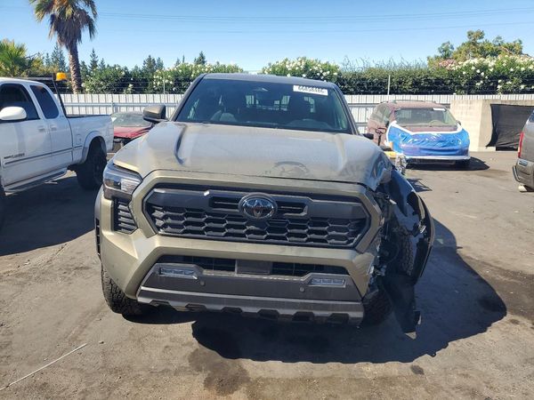 2025 TOYOTA TACOMA