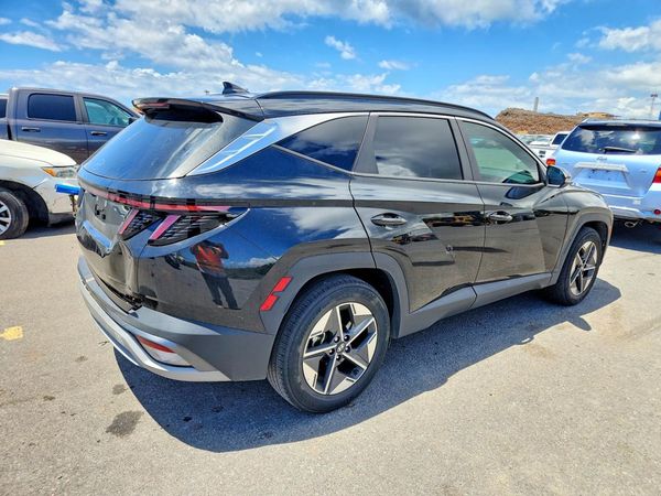 2025 HYUNDAI TUCSON