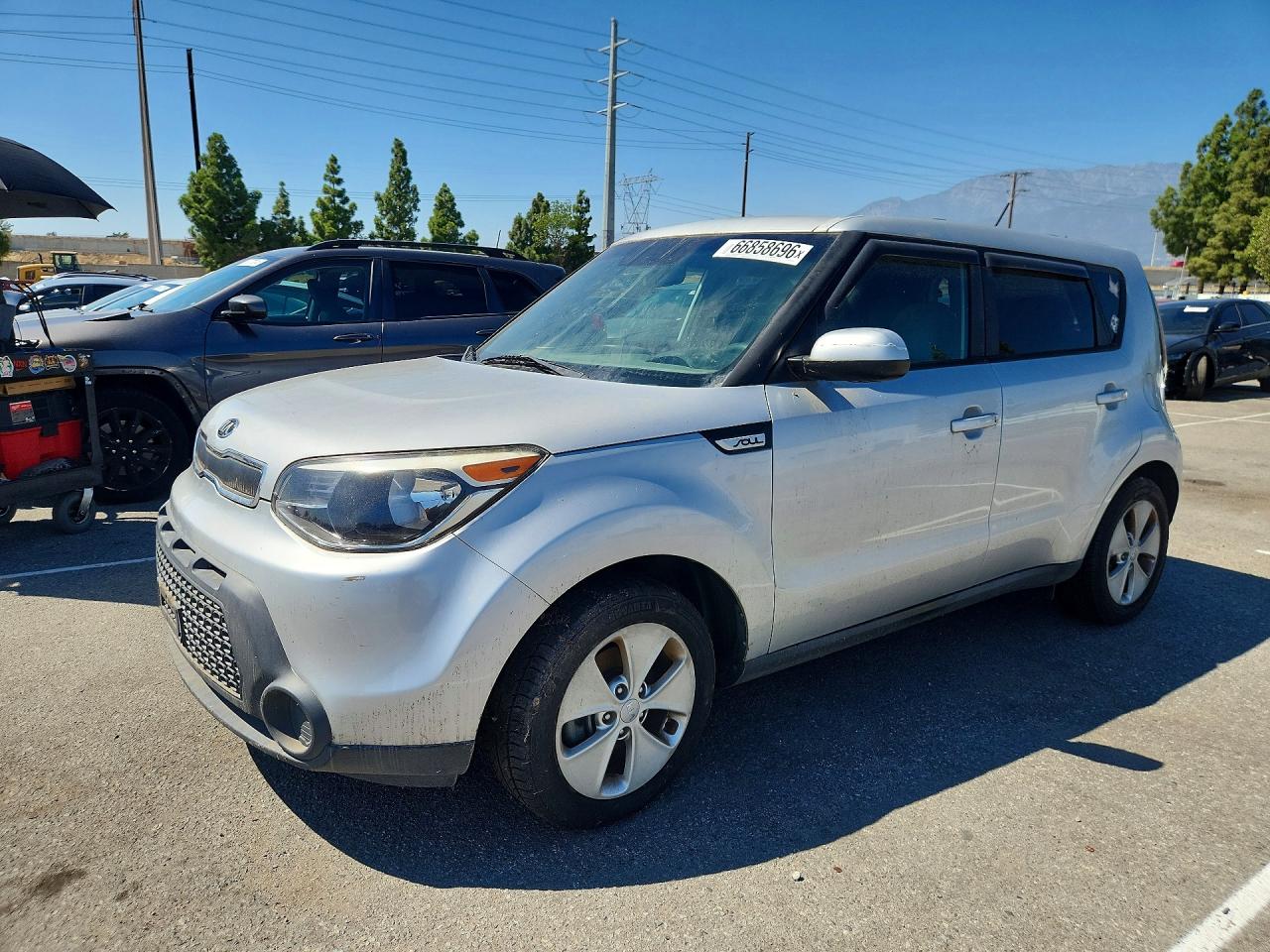 2016 KIA SOUL Plus — Front 3/4