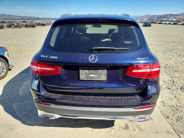 2019 MERCEDES-BENZ GLC GLC 300-4M