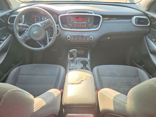 2016 KIA SORENTO L / LX — CKPT