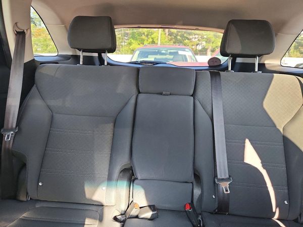 2016 KIA SORENTO L / LX — SUVN