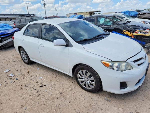 2012 TOYOTA COROLLA