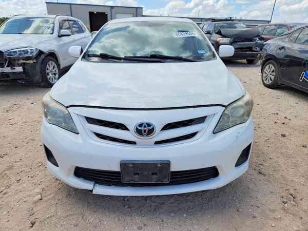 2012 TOYOTA COROLLA