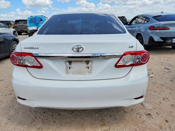 2012 TOYOTA COROLLA