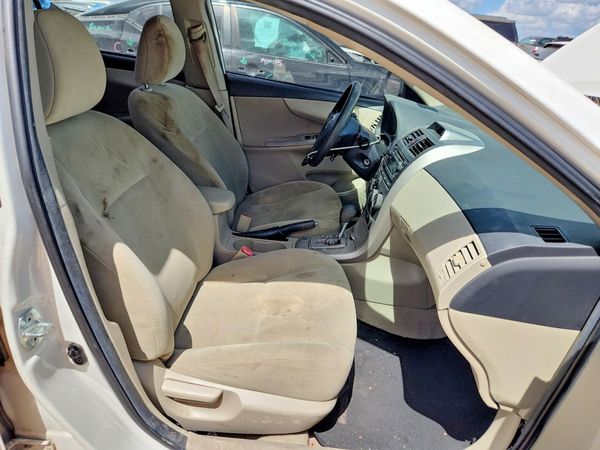 2012 TOYOTA COROLLA