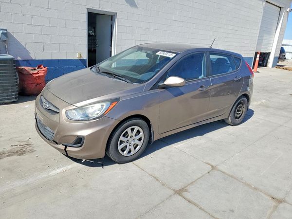 2012 HYUNDAI ACCENT