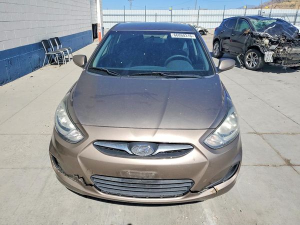 2012 HYUNDAI ACCENT GL (Middle-low grade)