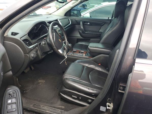 2014 CHEVROLET TRAVERSE 2LT — DENT