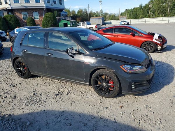 2019 VOLKSWAGEN GTI