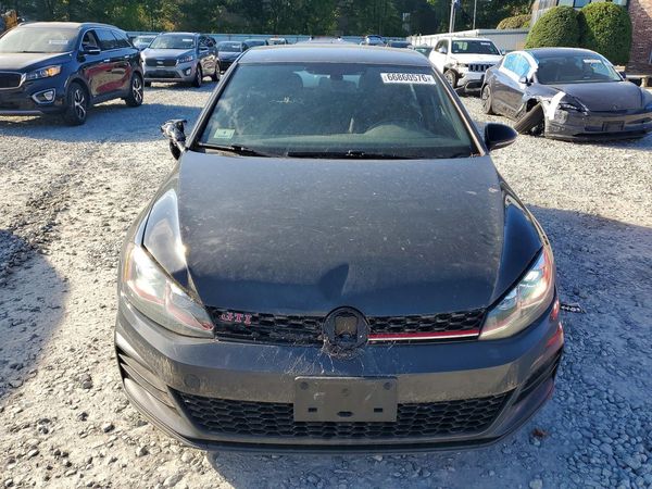 2019 VOLKSWAGEN GTI