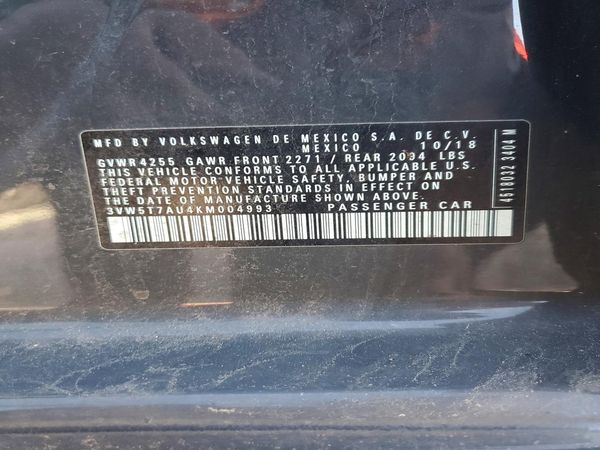 2019 VOLKSWAGEN GTI