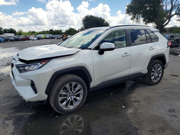 2021 TOYOTA RAV4
