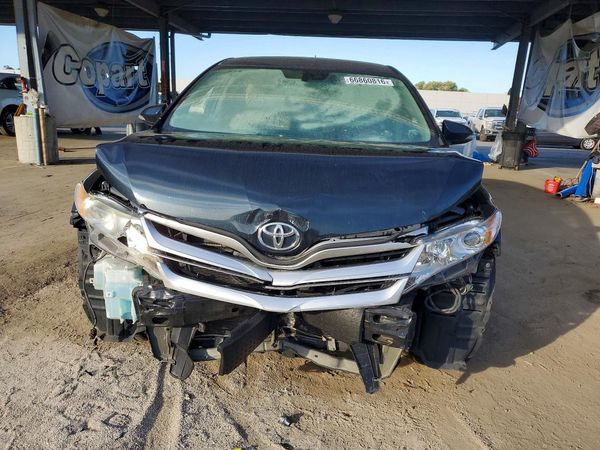 2015 TOYOTA VENZA XLE