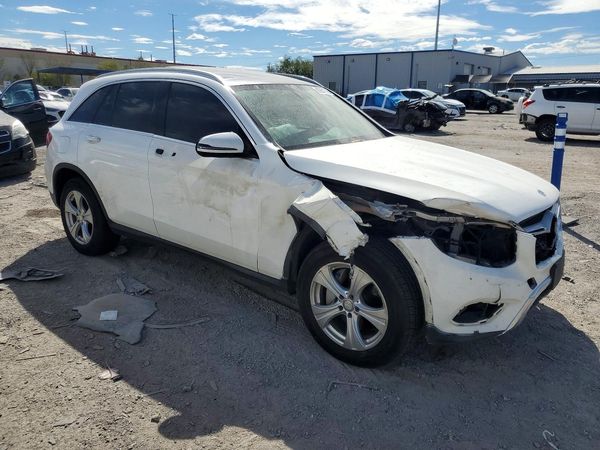 2016 MERCEDES-BENZ GLC