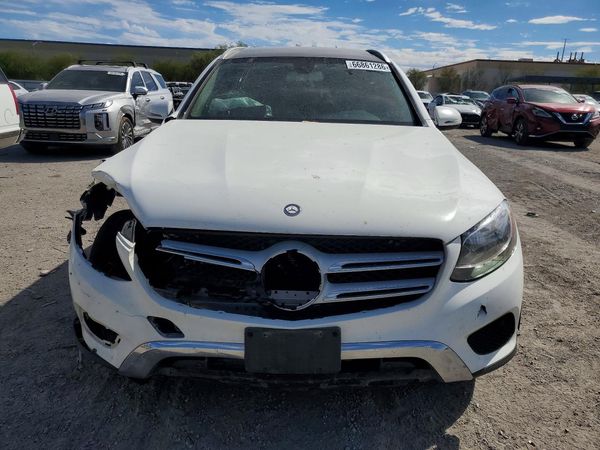 2016 MERCEDES-BENZ GLC