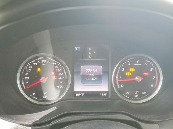 2016 MERCEDES-BENZ GLC