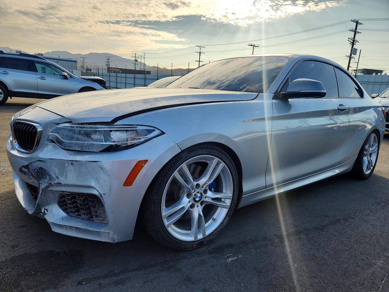 2016 BMW M235I