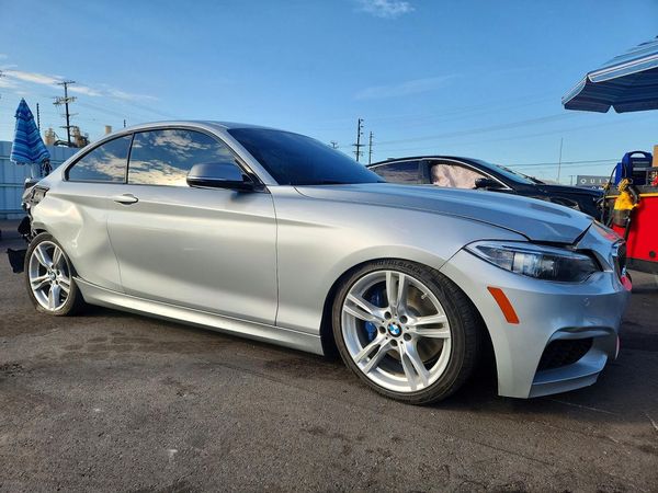 2016 BMW M235I