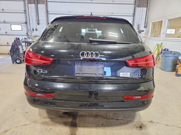 2018 AUDI Q3 — DIRR