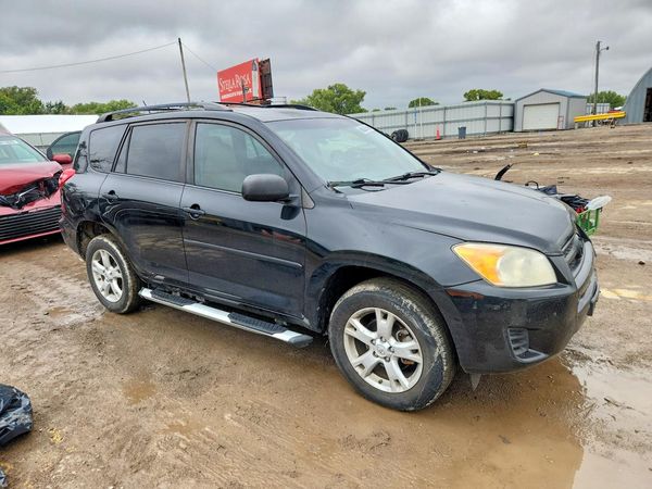 2012 TOYOTA RAV4 BASE Standard — Passenger 3/4