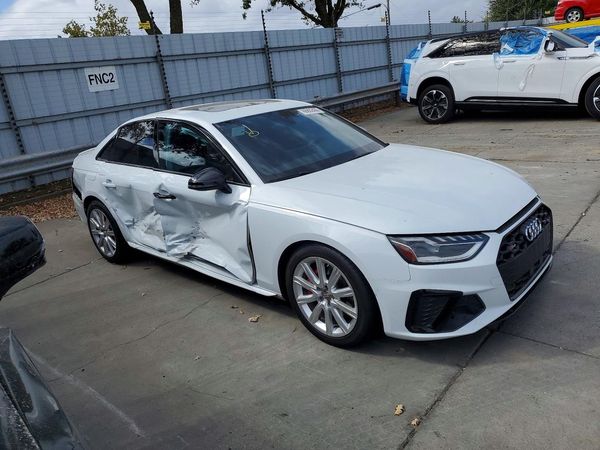 2021 AUDI S4 — Passenger 3/4