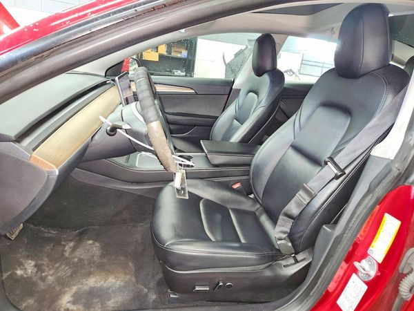 2023 TESLA MODEL 3 — DENT